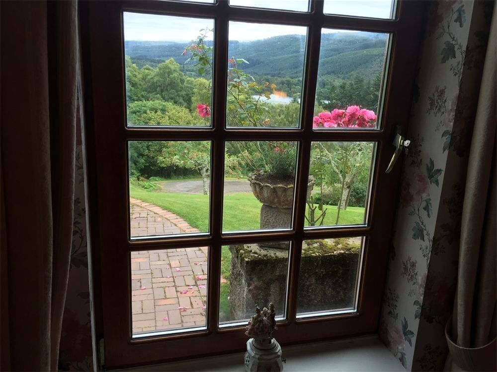 Highland Bear Lodge & Luxury Bear Huts Drumnadrochit Ngoại thất bức ảnh