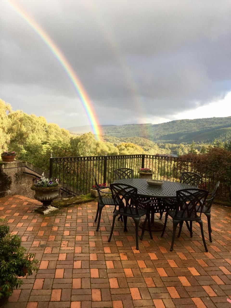 Highland Bear Lodge & Luxury Bear Huts Drumnadrochit Ngoại thất bức ảnh