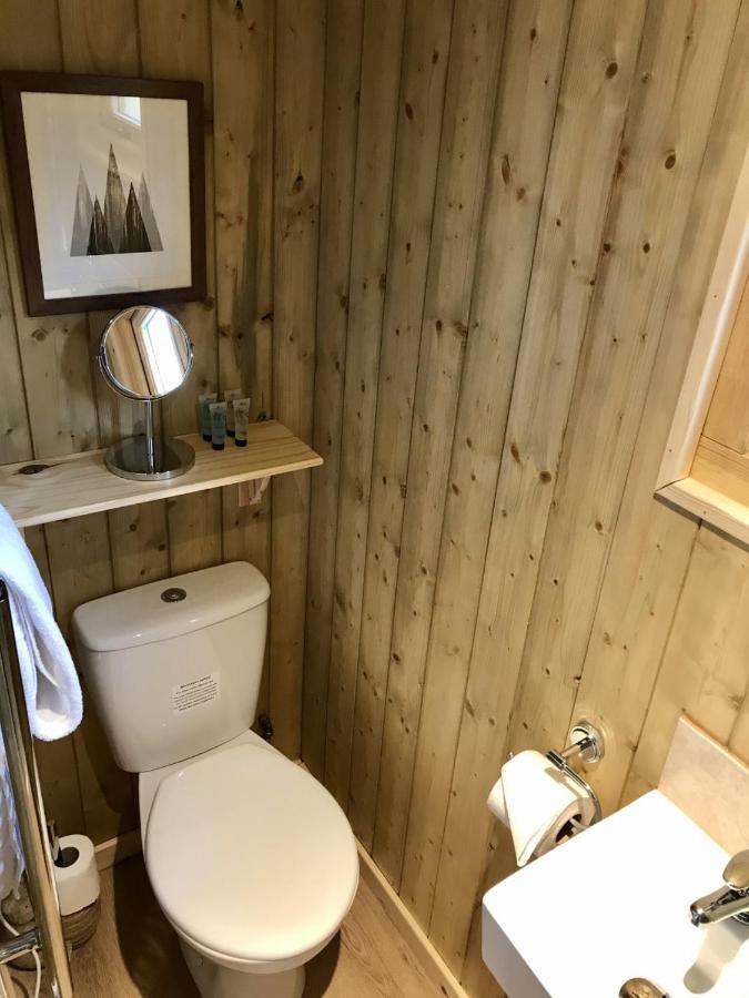 Highland Bear Lodge & Luxury Bear Huts Drumnadrochit Ngoại thất bức ảnh